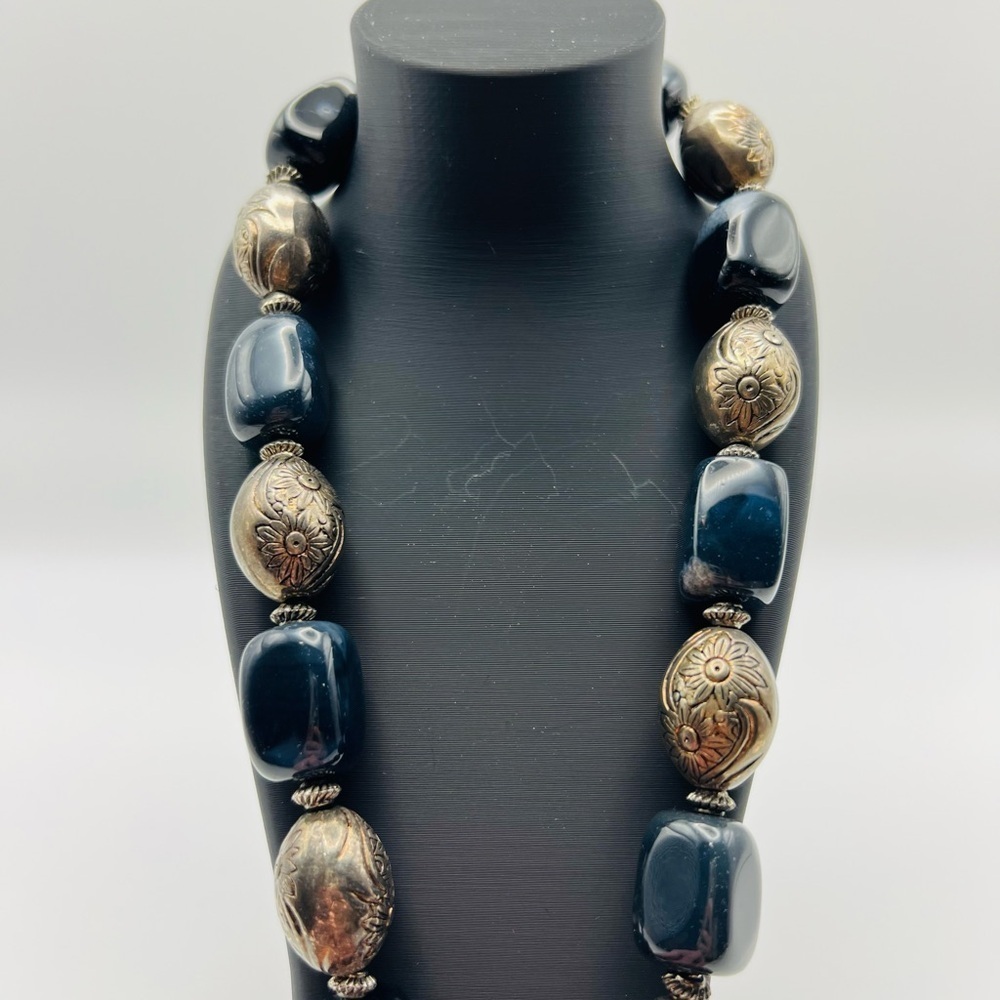 Vintage Chunky Black Bead Necklace Brass Floral Oval Beads 18”
